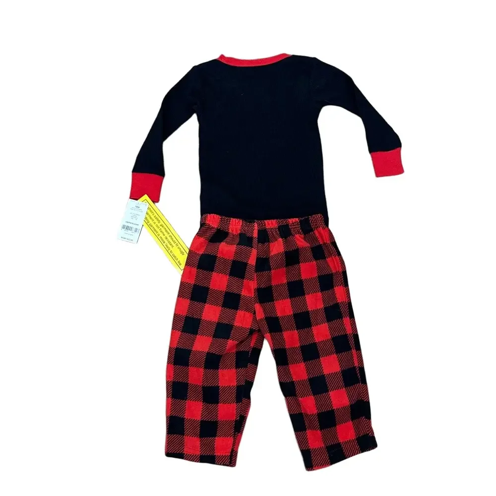 NWT Carter’s 2 Piece Christmas Pajamas Size 18M